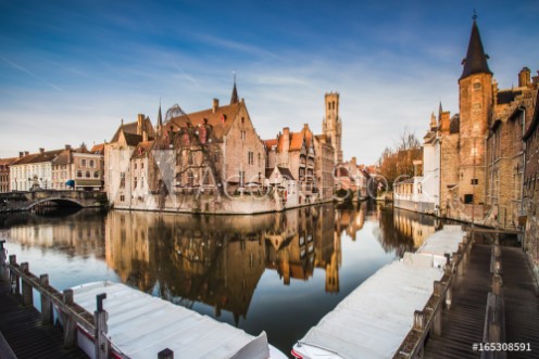 Afbeeldingen van Scenery with water canal in Bruges Venice of the North cityscape of Flanders Belgium